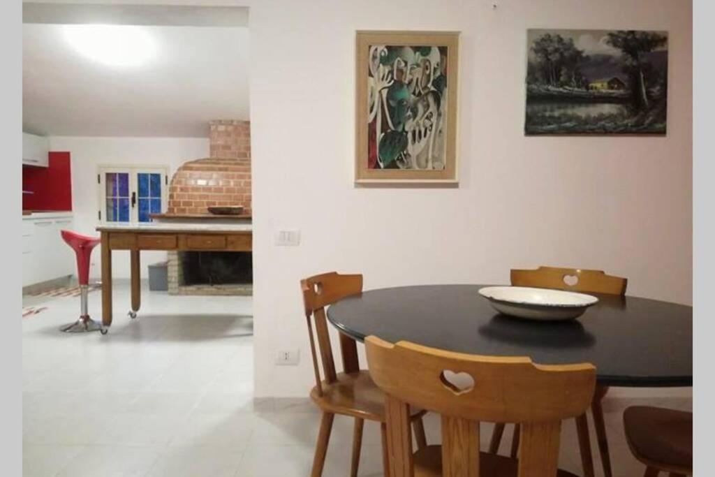 Big Relax Apartment With Swimming Pool And A Peaceful Garden In A Private Villa Sestu 外观 照片
